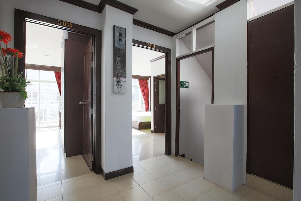 Patong Buri Hotel Exterior foto